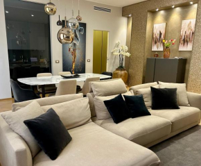 Luxury Gold Apt